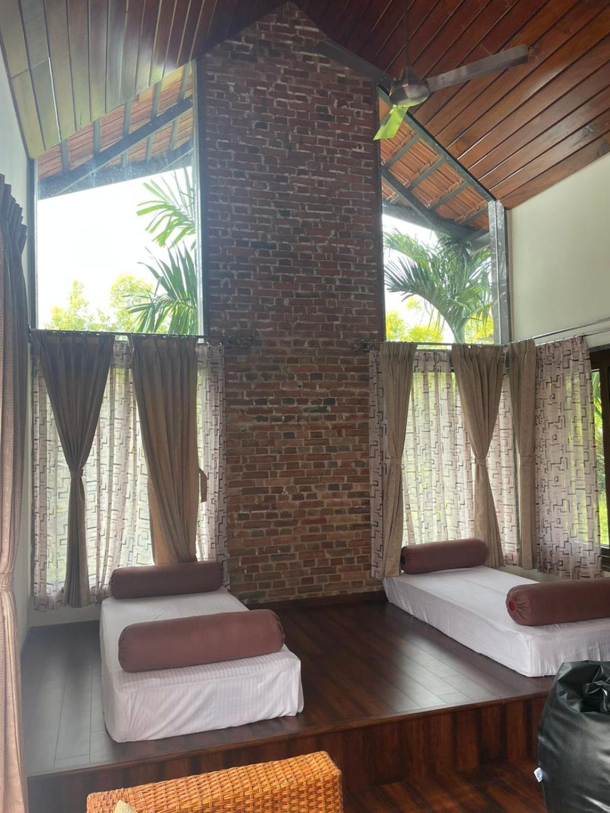 Biranji Aqua Retreat Hotel Chikmagalūr Kültér fotó