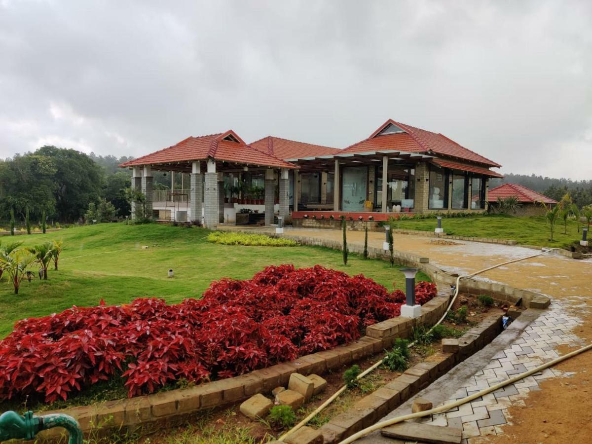 Biranji Aqua Retreat Hotel Chikmagalūr Kültér fotó